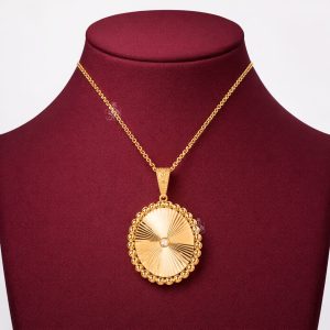 آویز طلا 18 عیار زنانه طرح نوستالژی با طراحی کلاسیک