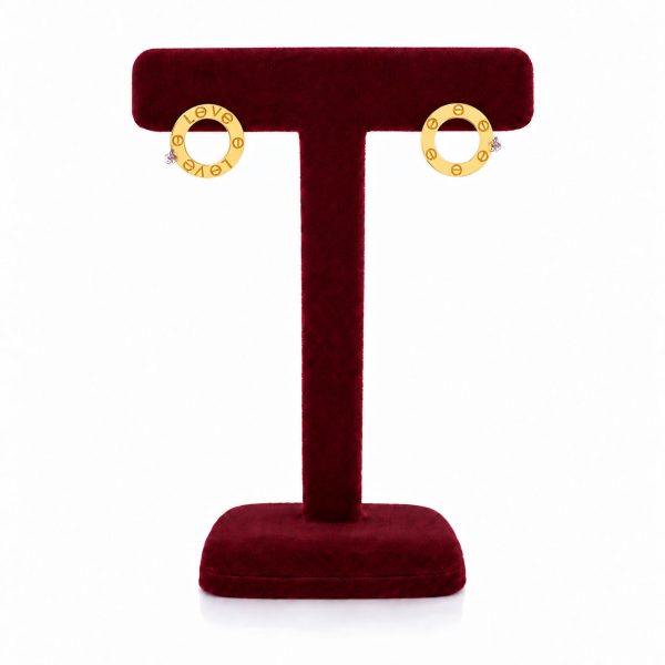 گوشواره طلا 18 عیار طرح لاو