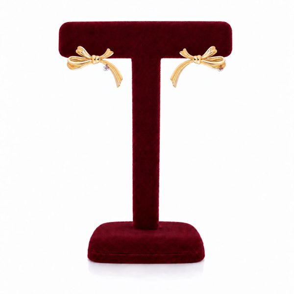 گوشواره میخی طلا ۱۸ عیار طرح پاپیون